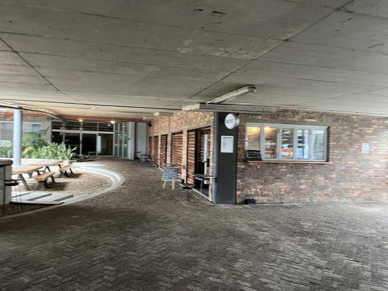 To Let commercial Property for Rent in Paarden Eiland Western Cape